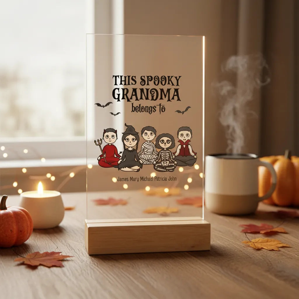 Dieses gruselige Oma gehört zu Halloween Acrylschild mit Holzständer