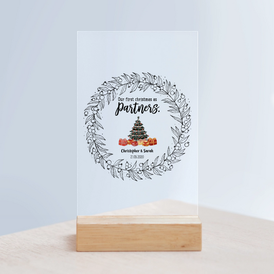 Unser erstes Weihnachten als Partner Acrylschild mit Holzständer